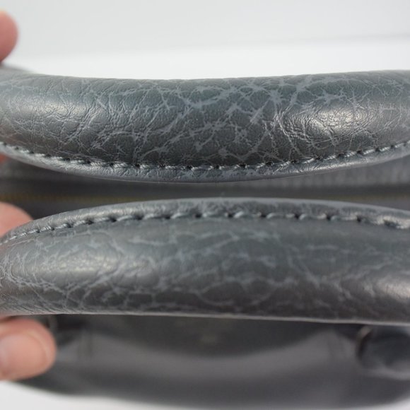 Matt & Nat Gray Vegan Leather Handbag Shoulder Crossbody Detachable Strap Zipper - Picture 15 of 16